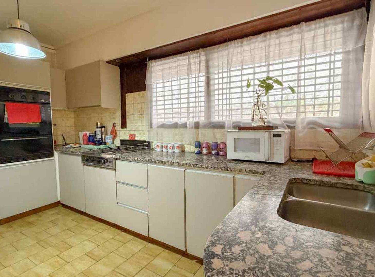 Foto de VENTA CASA 8AMB ADROGUÉ, imagen 4
