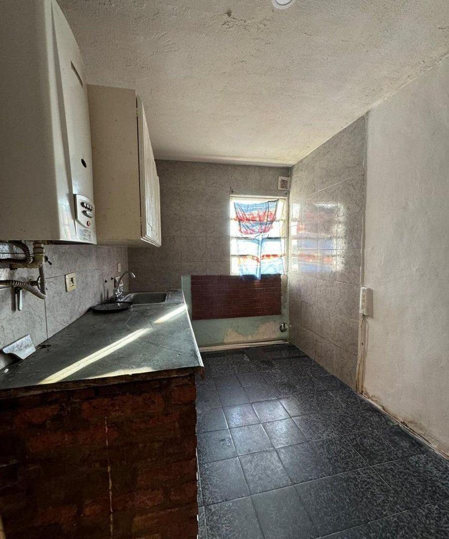 Foto de Depto 3 amb en Venta en Claypole, imagen 2