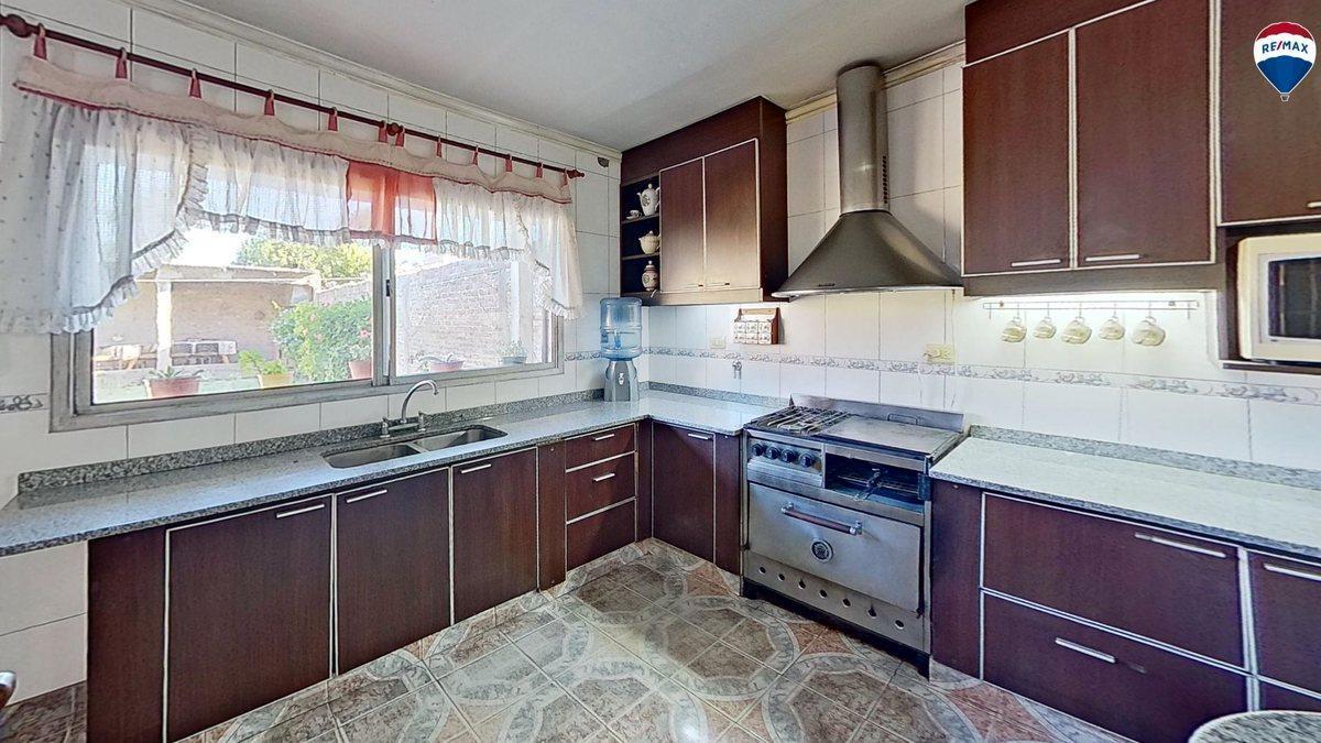 Foto de VENTA CASA 4 AMB EZPELETA CON JARDIN APTO CREDITO, imagen 3