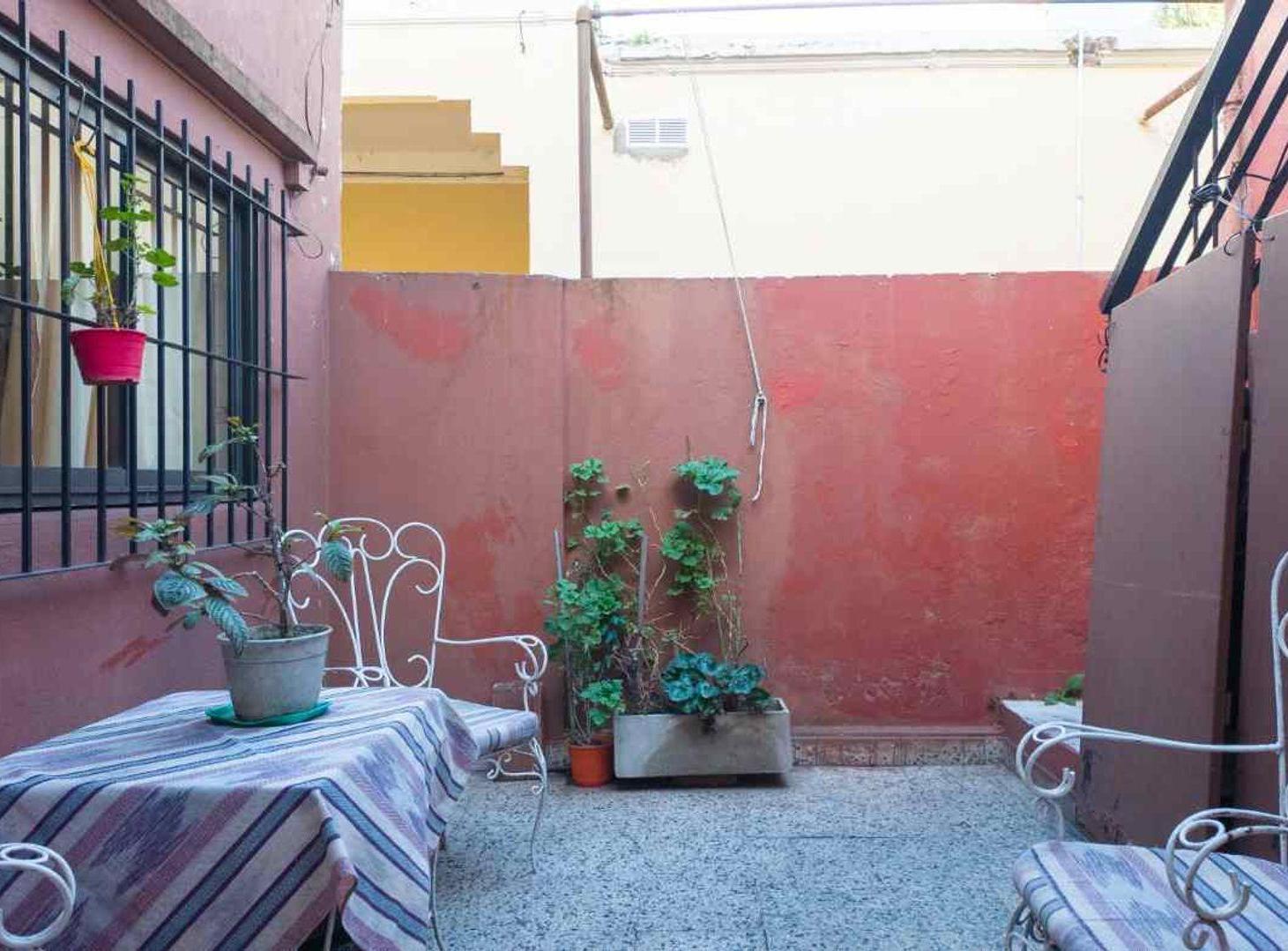 Foto de VENTA CASA 3 AMBIENTES PATIO LANUS ESTE, imagen 2