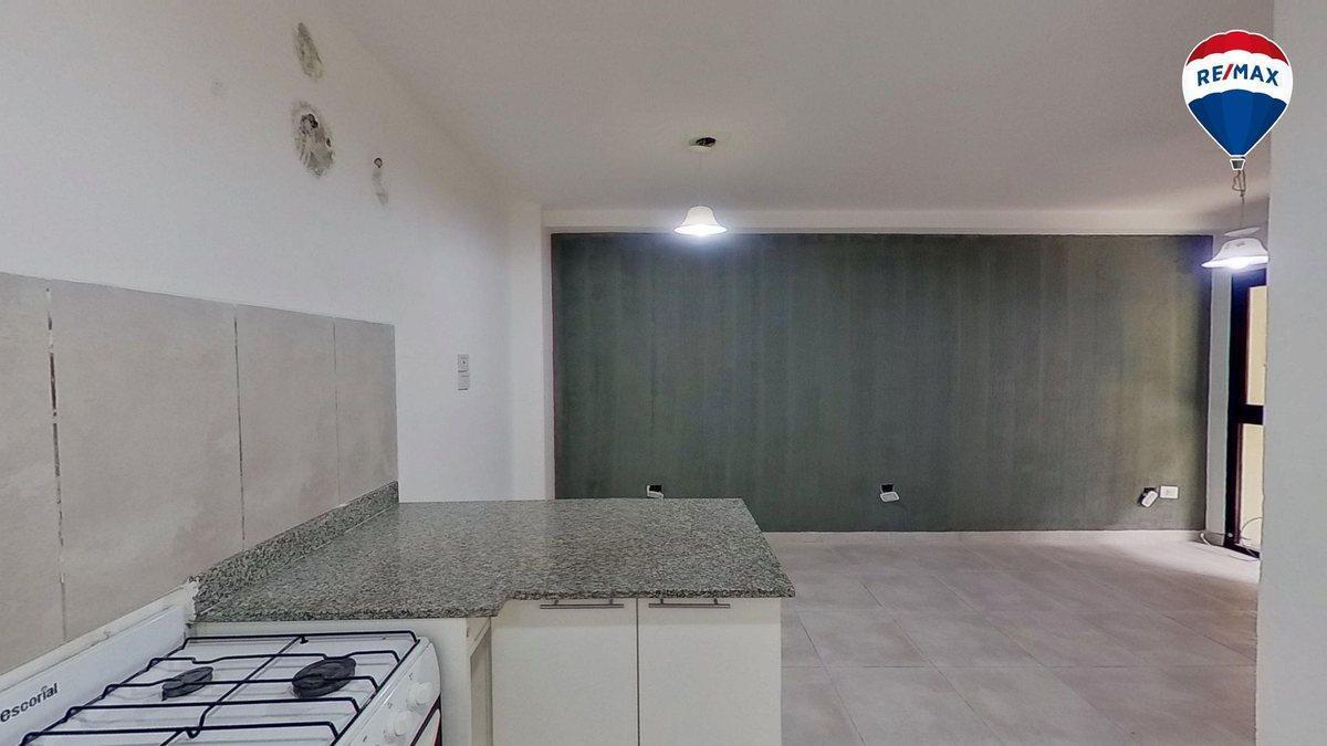 Foto de VENTA PH 3 AMB SARANDI PATIO, imagen 5