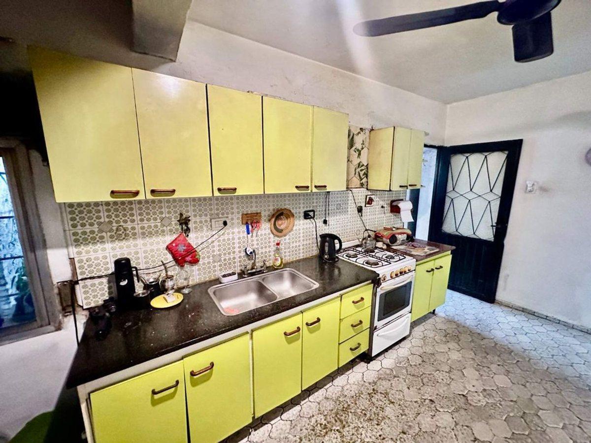 Foto de VENTA CASA 3 AMBIENTES QUILMES OESTE CON LOCAL, imagen 4