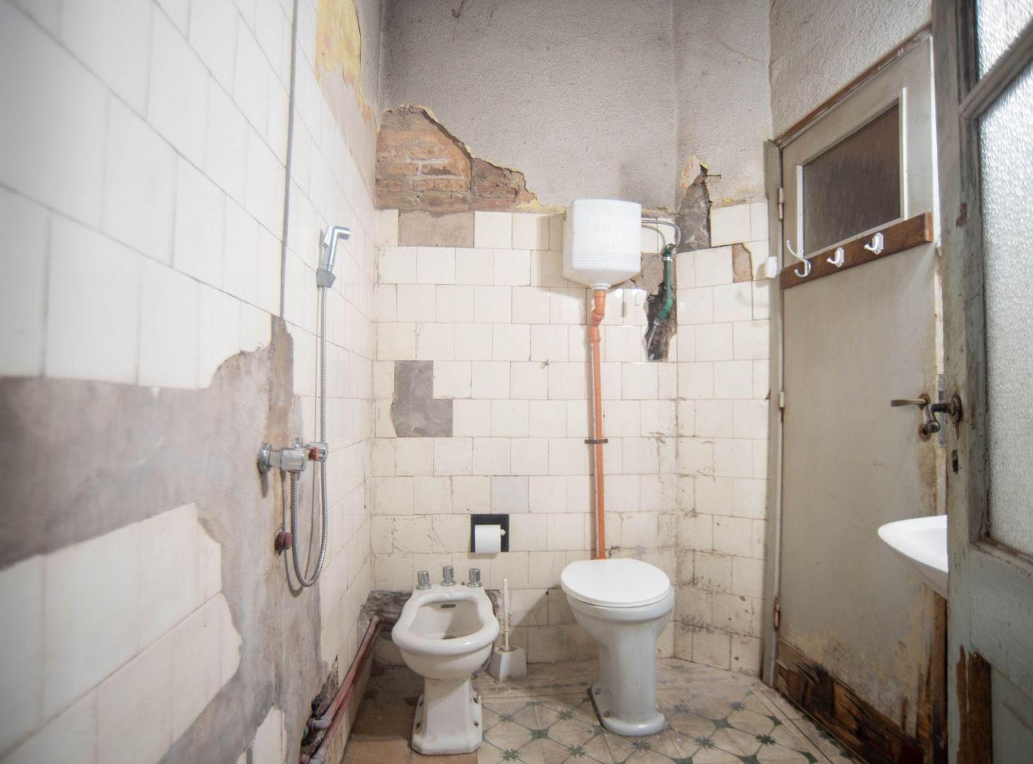 Foto de LOTE EN VENTA EN AVELLANEDA CENTRO OPORTUNIDAD, imagen 5