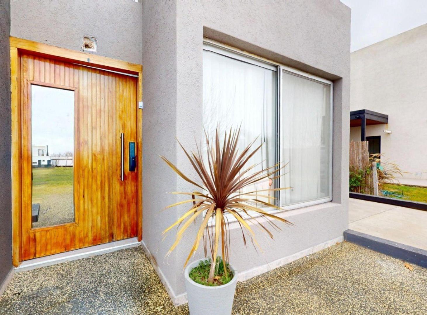 Foto de CASA EN VENTA EN BARRIO MAGALLANES – HUDSON, imagen 4