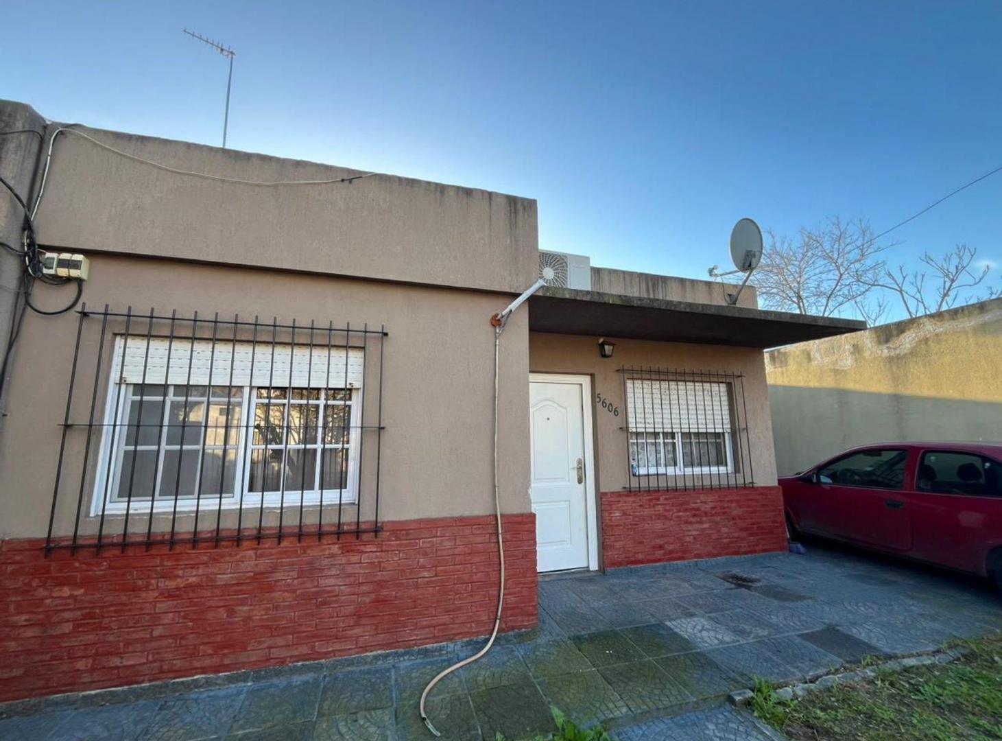 Foto de VENTA CASA 3 AMB EN PLATANOS, imagen 4