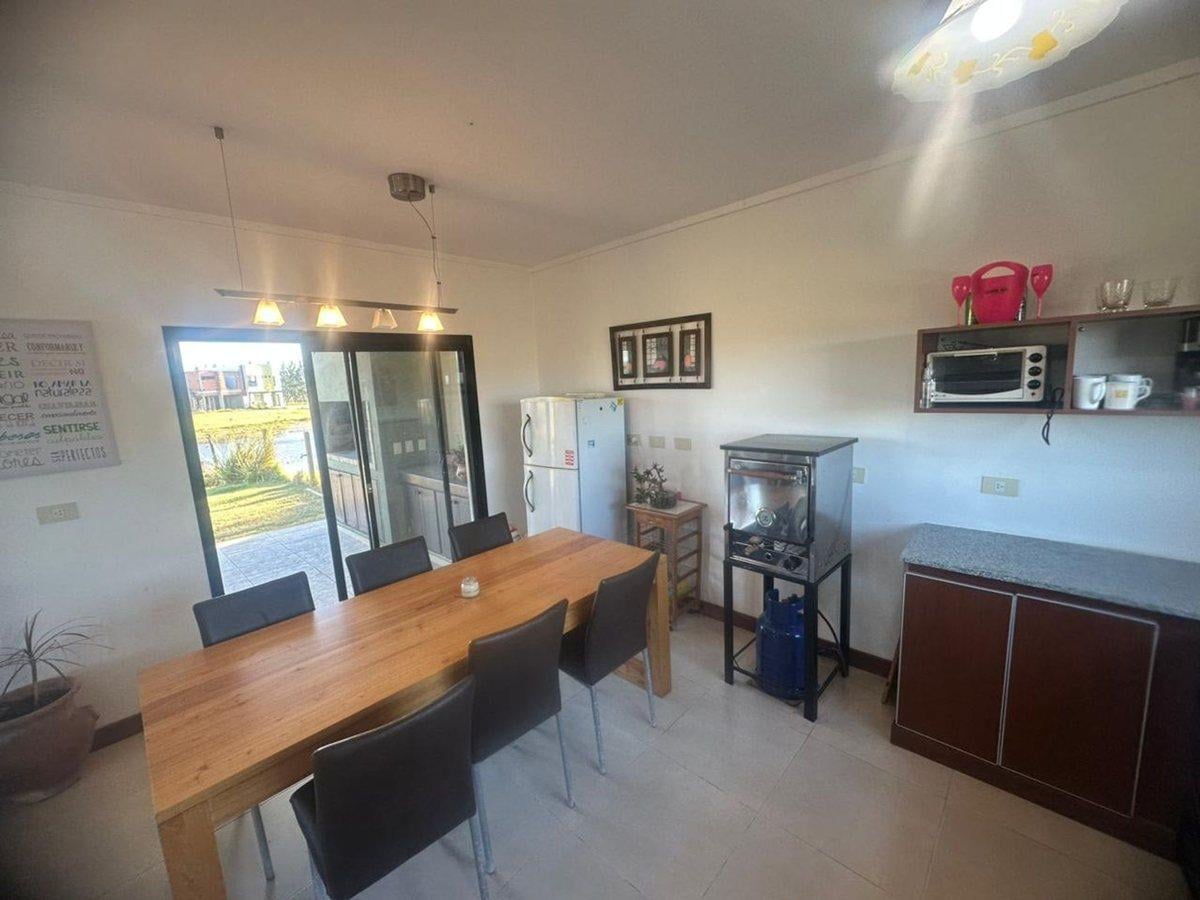 Foto de VENTA CASA 3 AMB EN LA FAUSTINA CLUB DE CAMPO, imagen 4