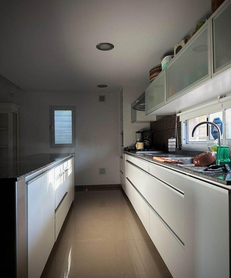 Foto de VENTA CASA 5AMB BRANDSEN, imagen 5