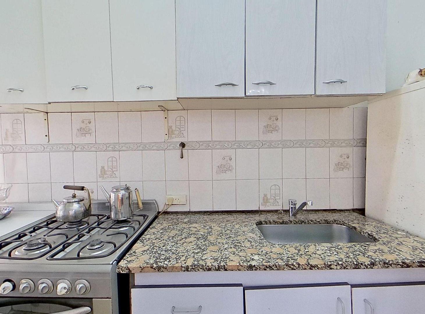 Foto de CASA 3 AMB EN VENTA EN SANRADÍ CON PATIO Y TERRAZA, imagen 4