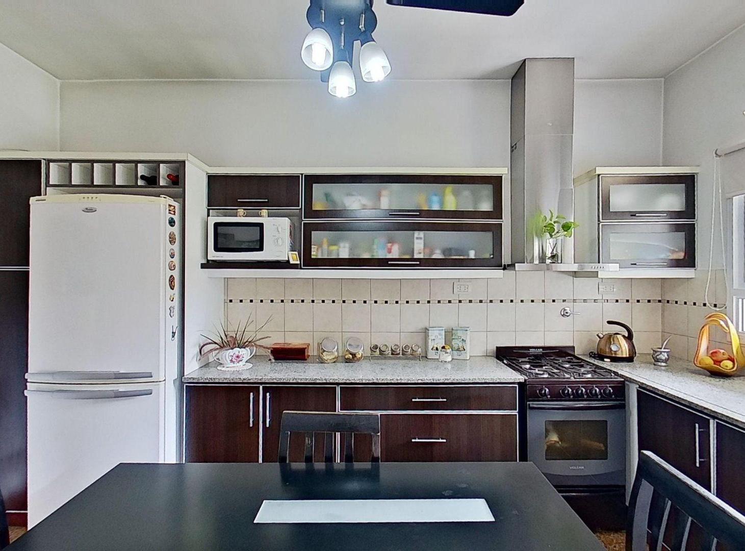 Foto de VENTA PH TIPO CASA 3 AMB FLORENCIO VARELA APTO CRE, imagen 1