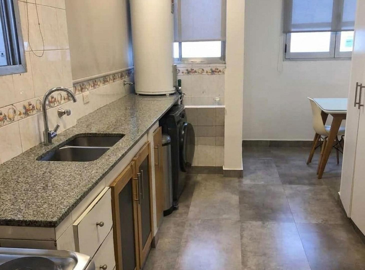 Foto de VENTA DE DEPTO 3 AMB CON BALCON EN AVELLANEDA, imagen 4