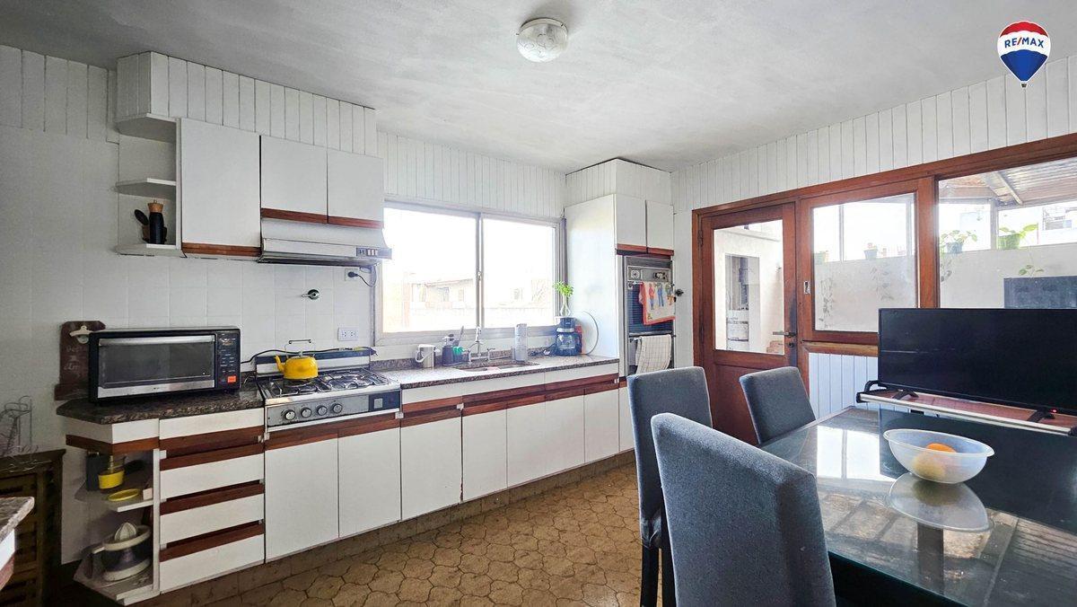 Foto de VENTA MULTIFAMILIAR 3 CASAS DE 3 AMB C/U BERNAL O., imagen 4