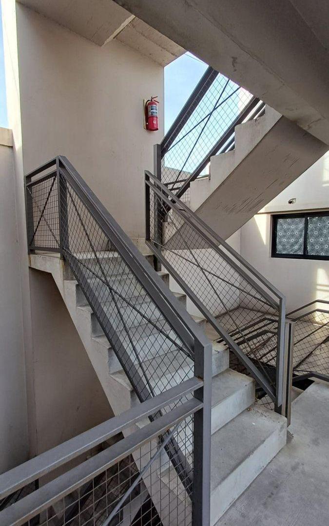 Foto de VENTA DEPARTAMENTO 2 AMBIENTES CON COCHERA, imagen 1