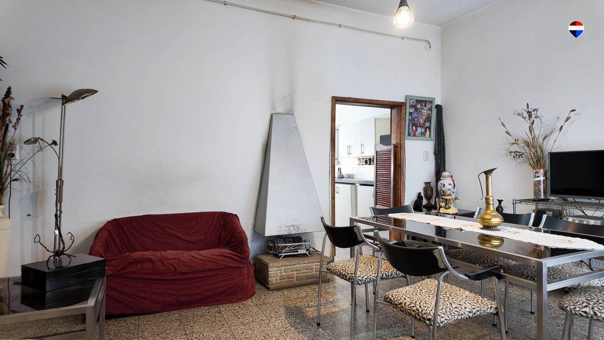 Foto de CASA EN VENTA 4 AMBIENTES REMEDIOS DE ESCALADA, imagen 1