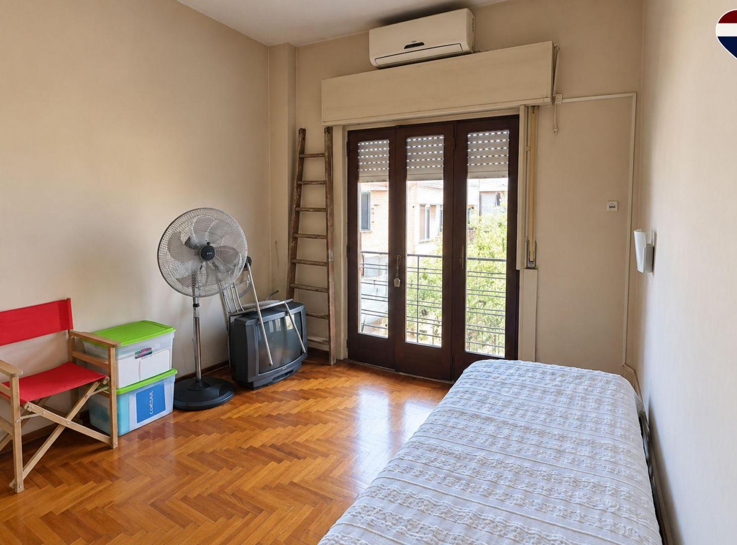 Foto de PH EN VENTA 3 AMBIENTES EN SARANDI CON PATIO, imagen 5