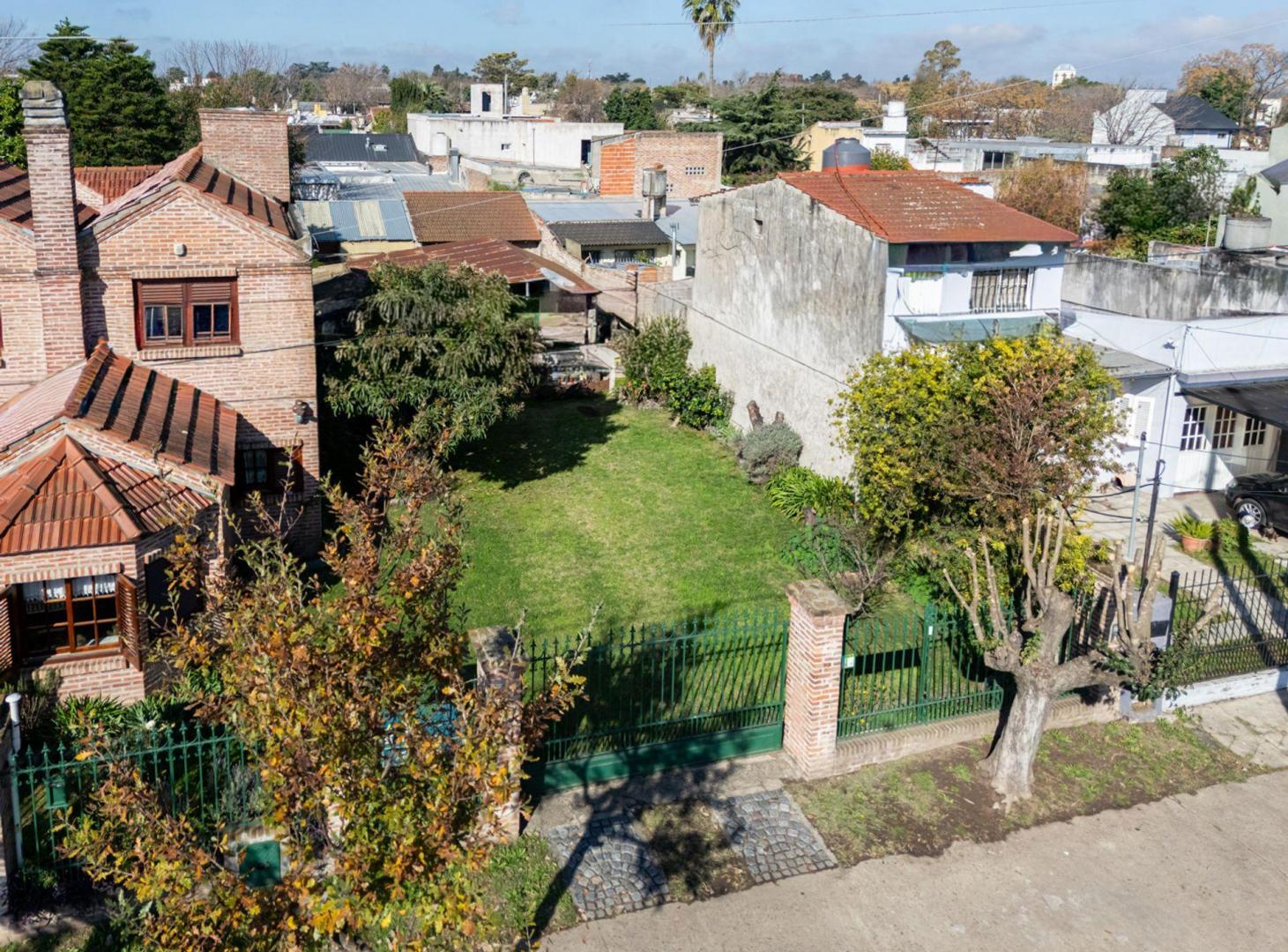 Foto de LOTE EN VENTA BURZACO, imagen 2