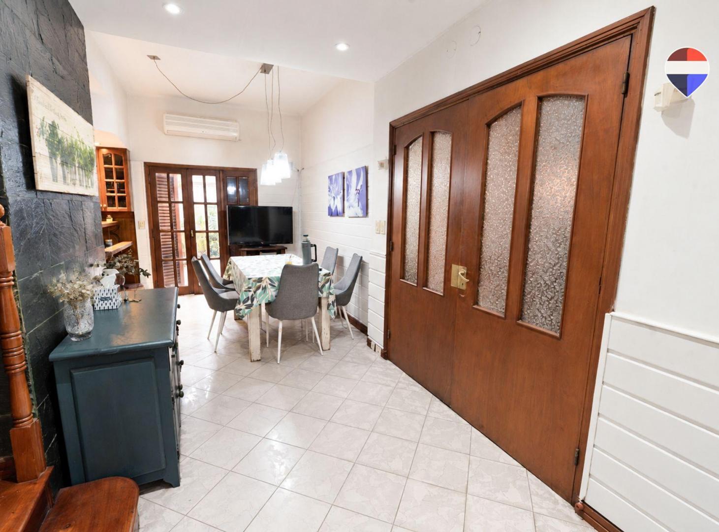 Foto de Venta casa 4 ambientes con quincho en Bernal, imagen 3