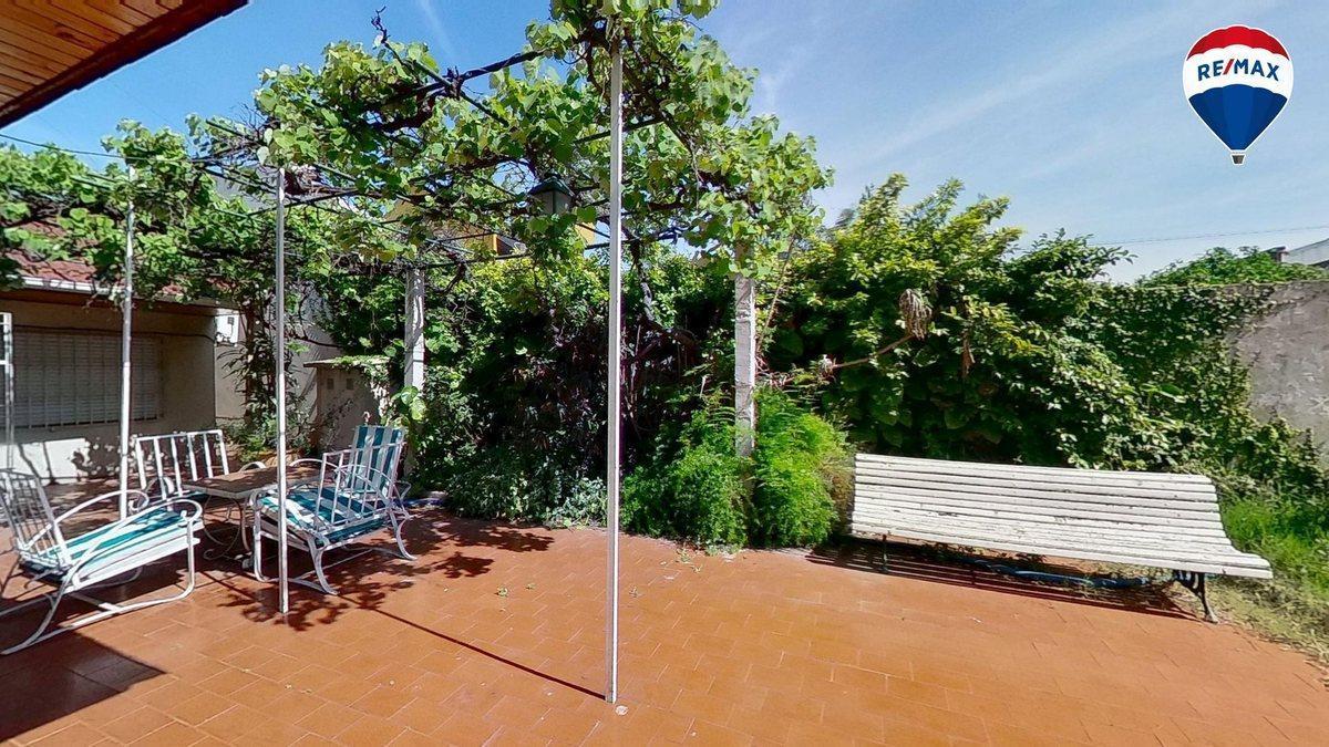 Foto de VENTA CASA 3 AMB QUINCHO GARAGE LANUS, imagen 3
