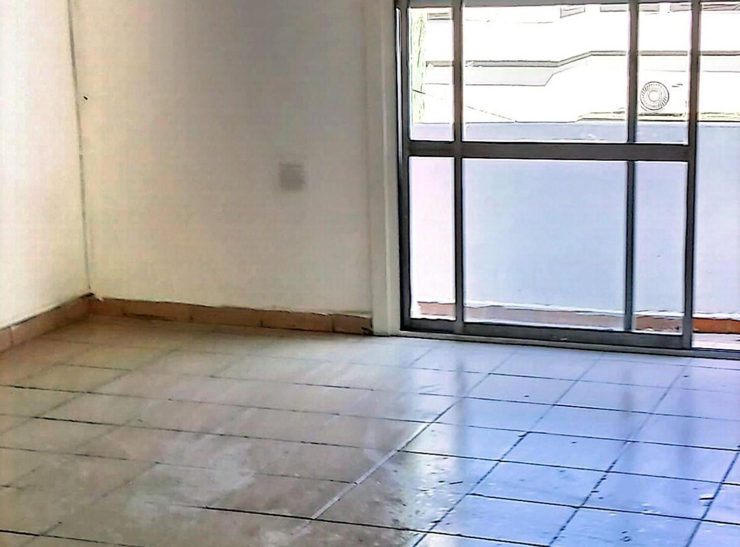 Foto de VENTA DE PH 2 AMBIENTES EN SARANDI AVELLANEDA, imagen 4
