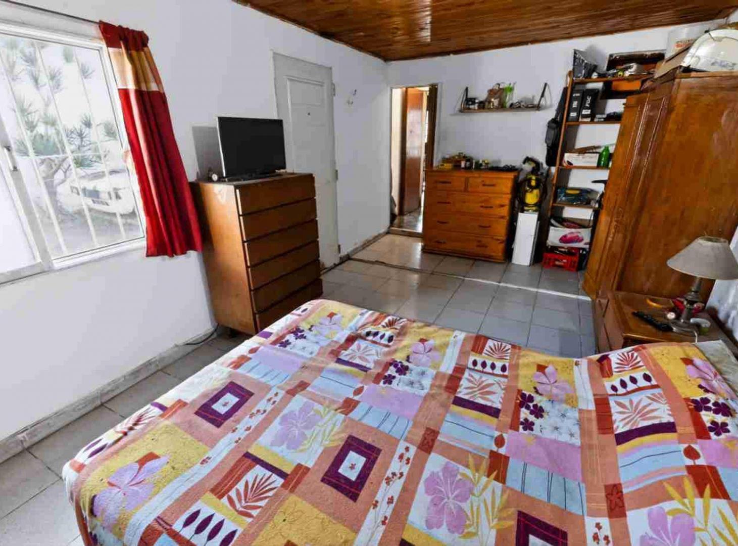 Foto de CASA 2 AMBIENTES EN VENTA QUILMES OESTE CON PATIO, imagen 2