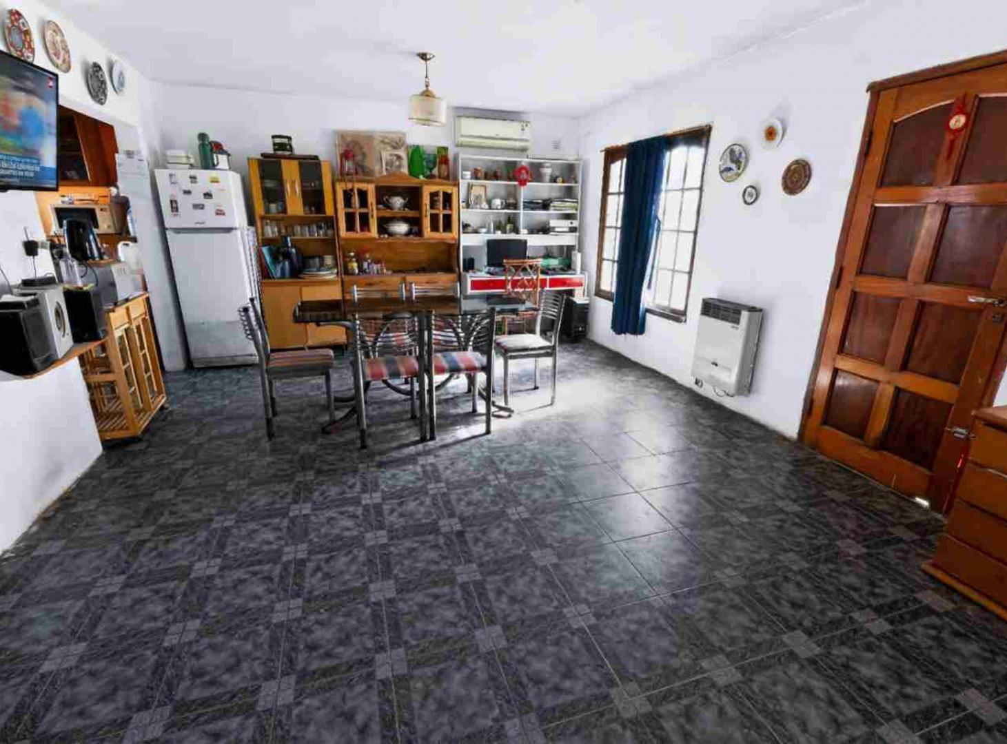 Foto de CASA 2 AMBIENTES EN VENTA QUILMES OESTE CON PATIO, imagen 1