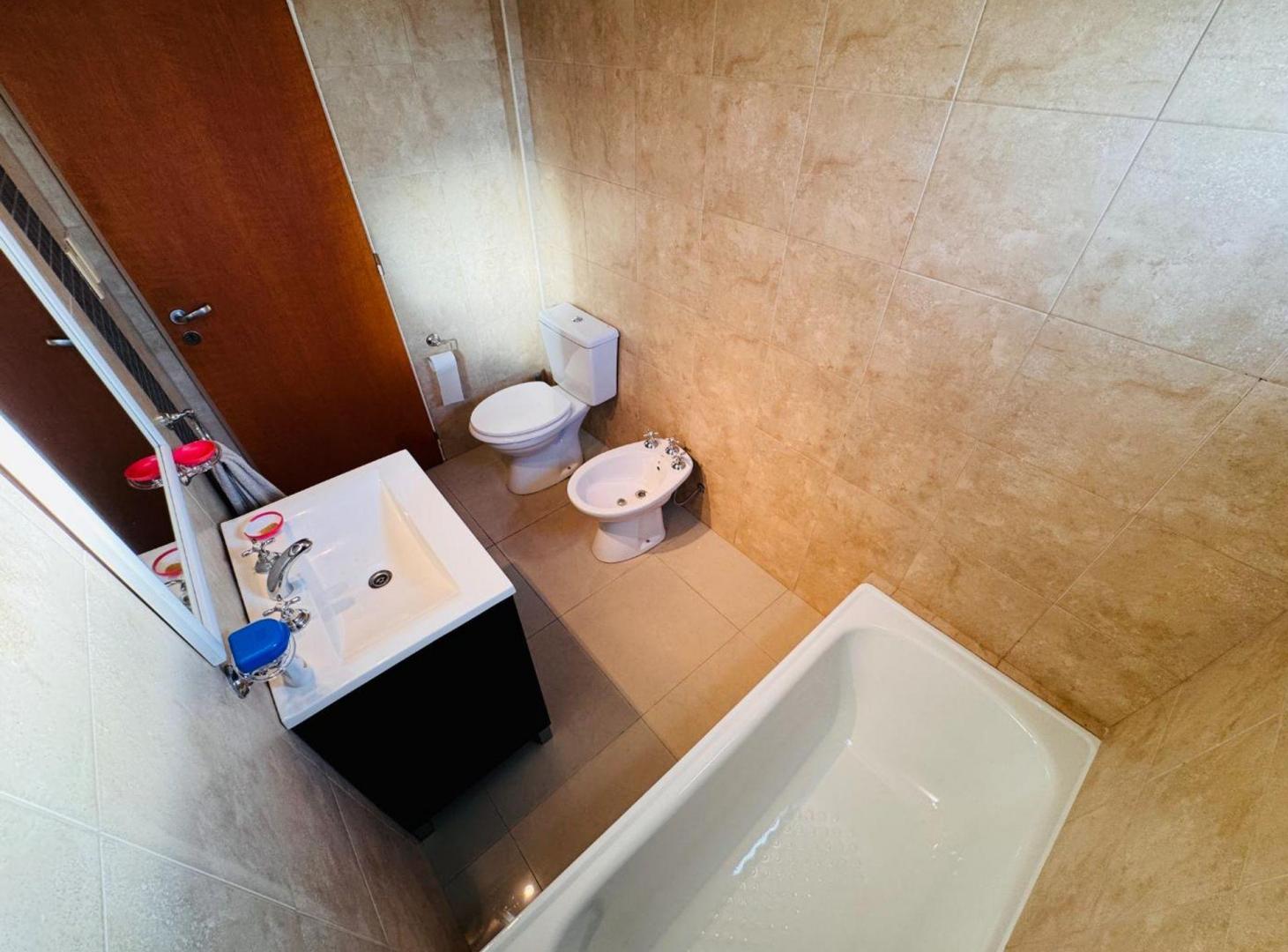 Foto de PH 2 AMBIENTES APTO PROFESIONAL/VIVIENDA QUILMES, imagen 5