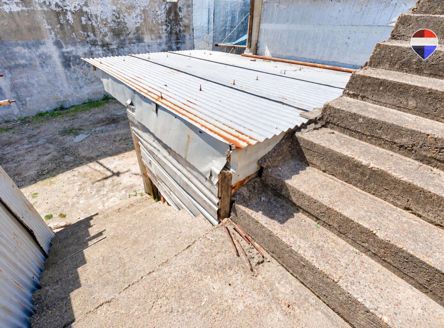 Foto de LOTE EN VENTA CON ESTRUCTURA AVELLANEDA, imagen 5