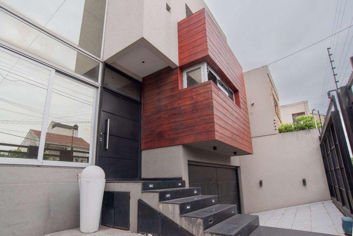 Foto de CASA 5 AMBIENTES EN VENTA RAMOS MEJIA LOTE PROPIO, imagen 1