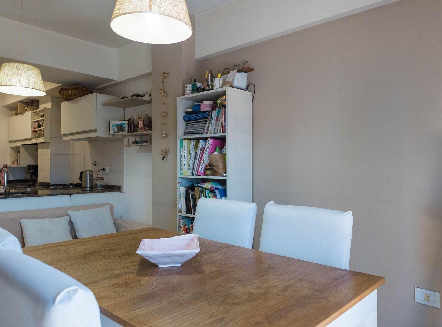 Foto de DPTO 2 AMB CON BALCON EN VENTA, LANUS ESTTE, imagen 1