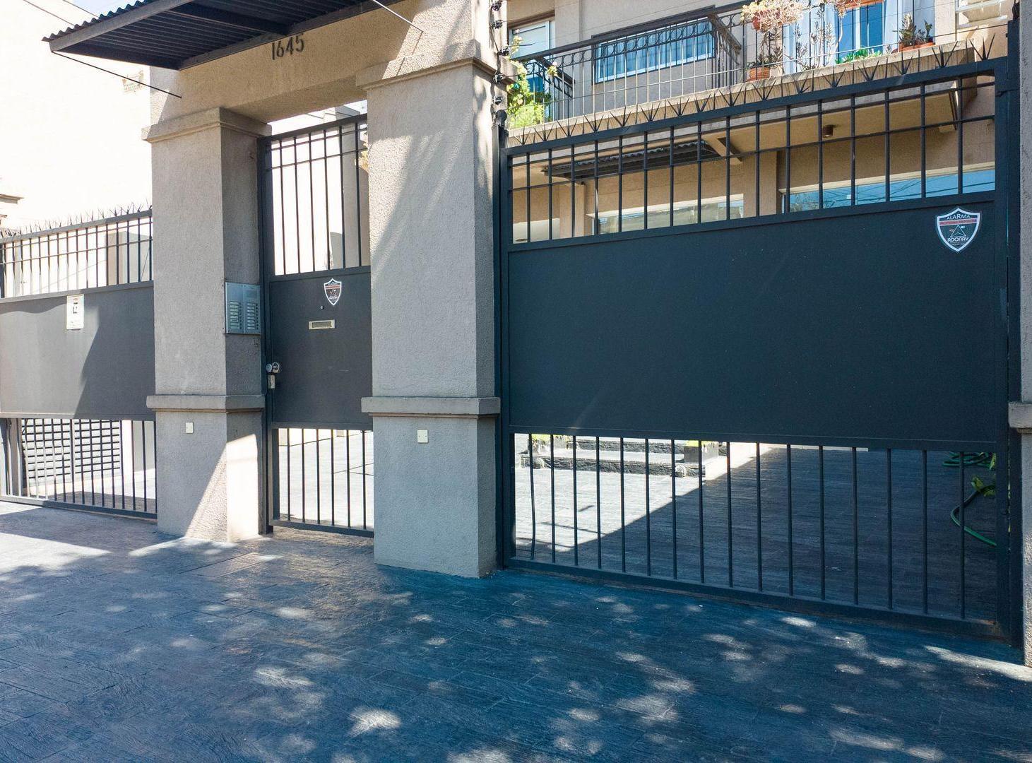 Foto de DPTO 2 AMB CON BALCON EN VENTA, LANUS ESTTE, imagen 5