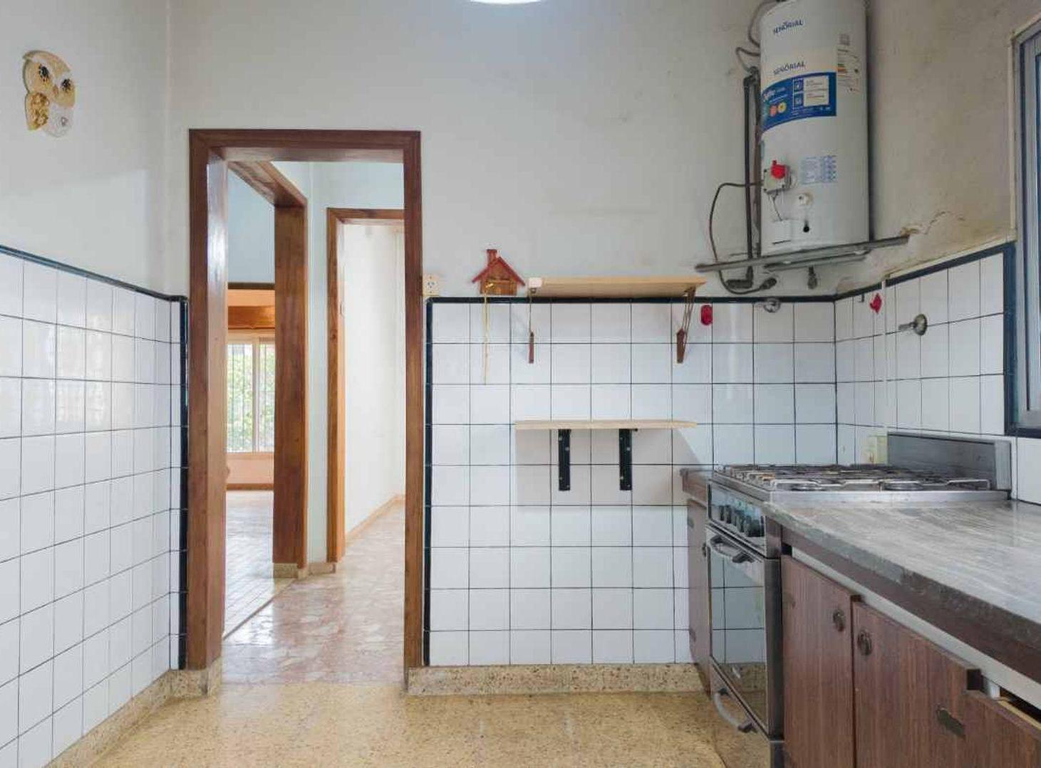 Foto de VENTA CASA 4 AMB EN QUILMES CON PATIO, imagen 3