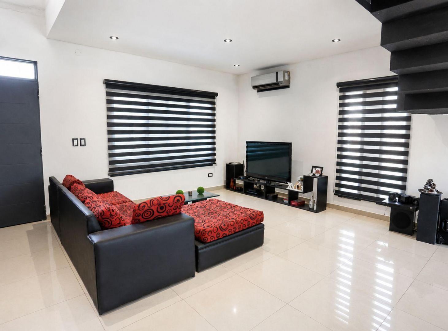 Foto de CASA 5 AMBIENTES VENTA SAN ELISEO GOLF APTA CRED, imagen 2