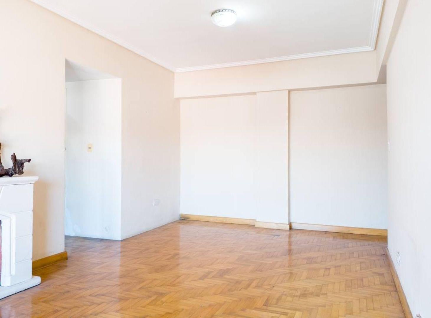 Foto de VENTA DEPTO 3 AMB AL FRENTE EN PIÑEYRO, imagen 3