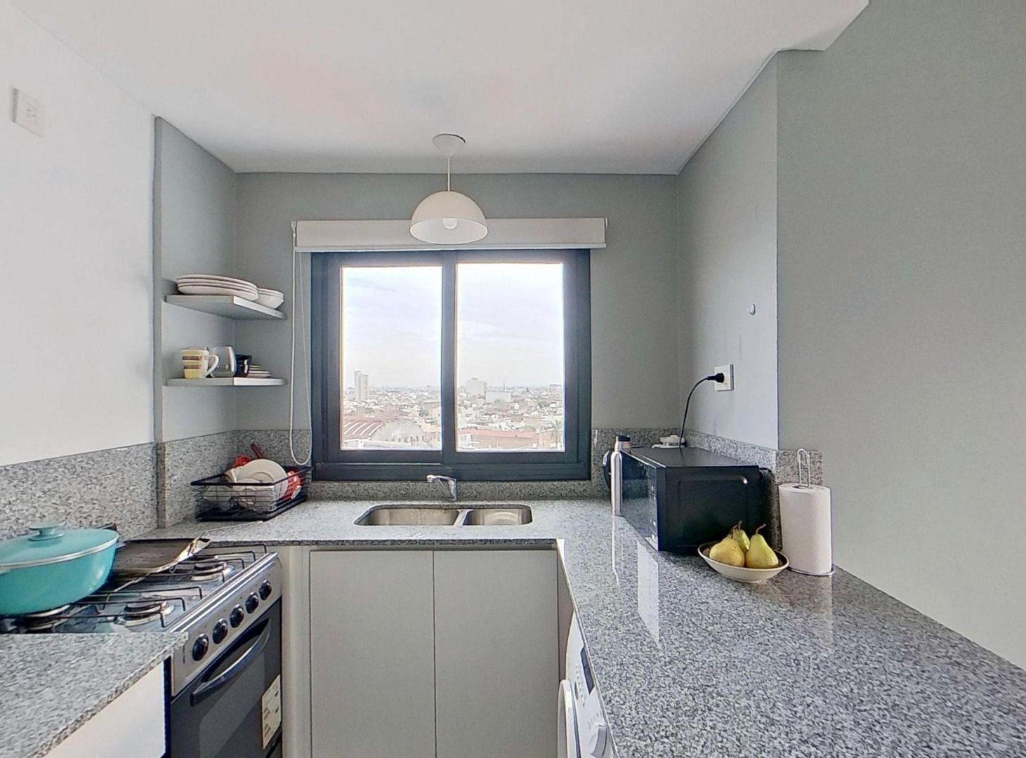 Foto de DEPARTAMENTO 2 AMB CON BALCON EN VENTA, AVELLANEDA, imagen 3