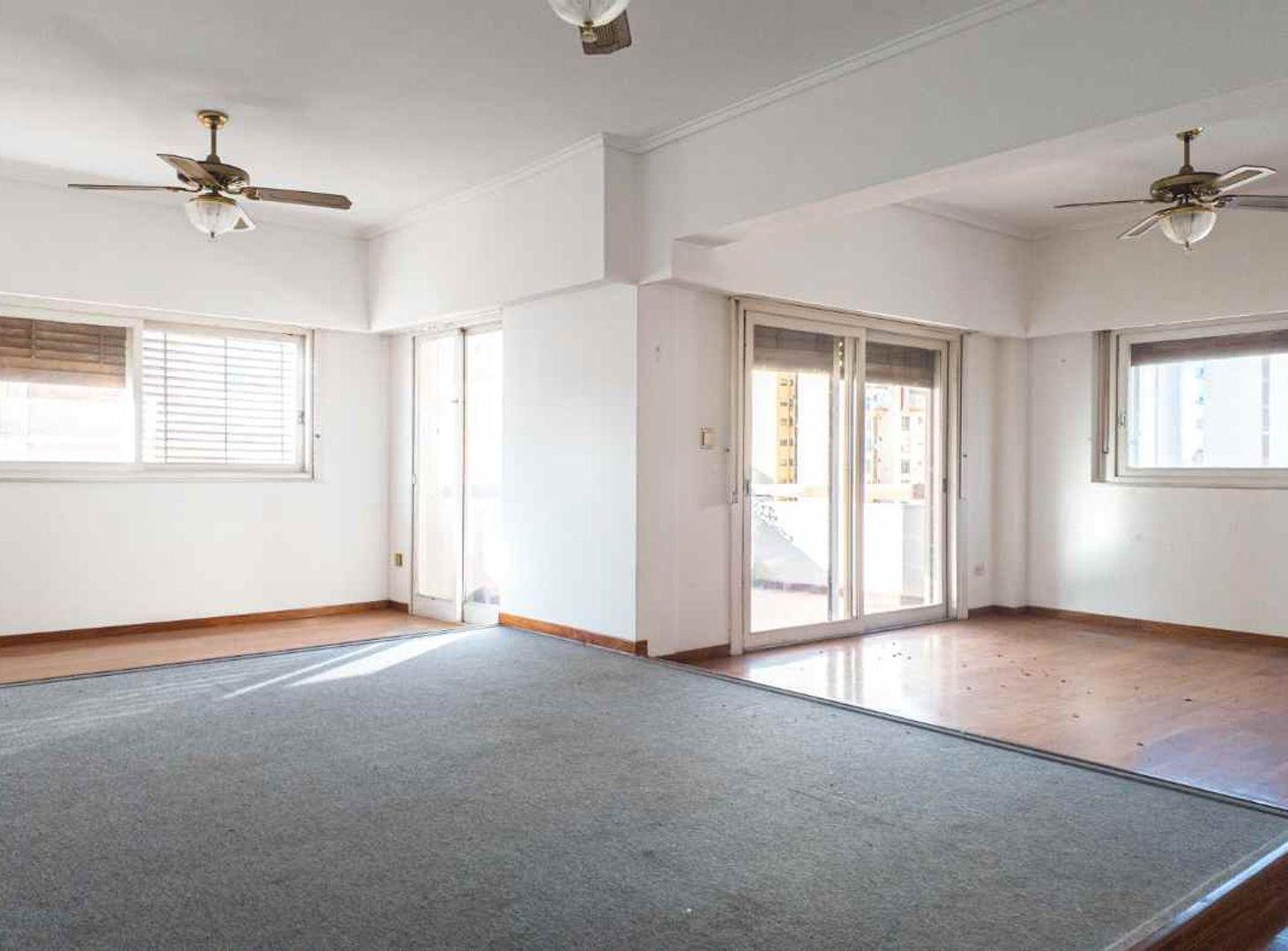 Foto de VENTA DEPTO 4 AMB EN QUILMES CON BALCÓN Y COCHERA, imagen 3