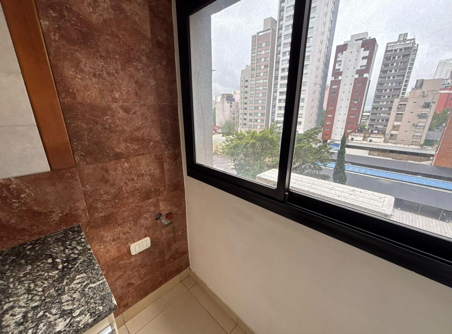 Foto de VENTA EN LOMAS DE ZAMORA DEPTO 2 AMB CON BALCÓN, imagen 5