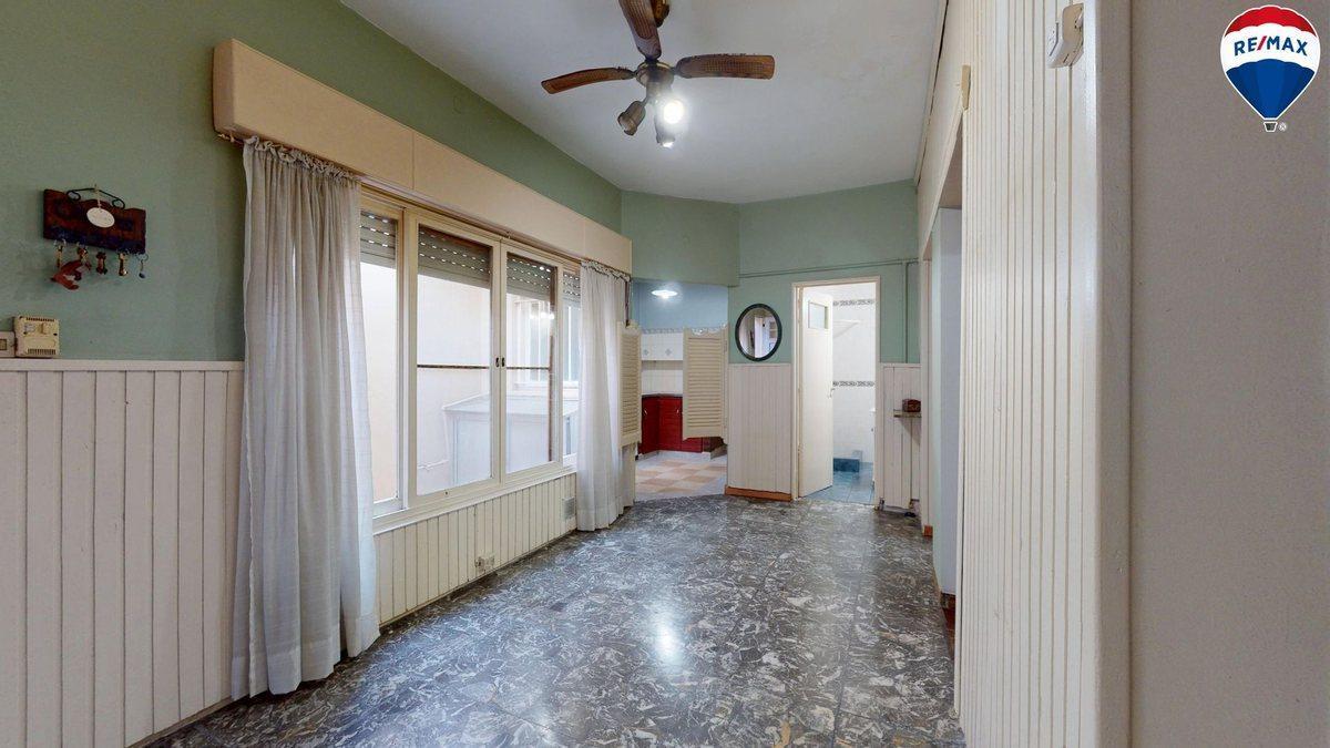 Foto de VENTA PH 2 AMB EN PIÑEYRO, AVELLANEDA, imagen 2