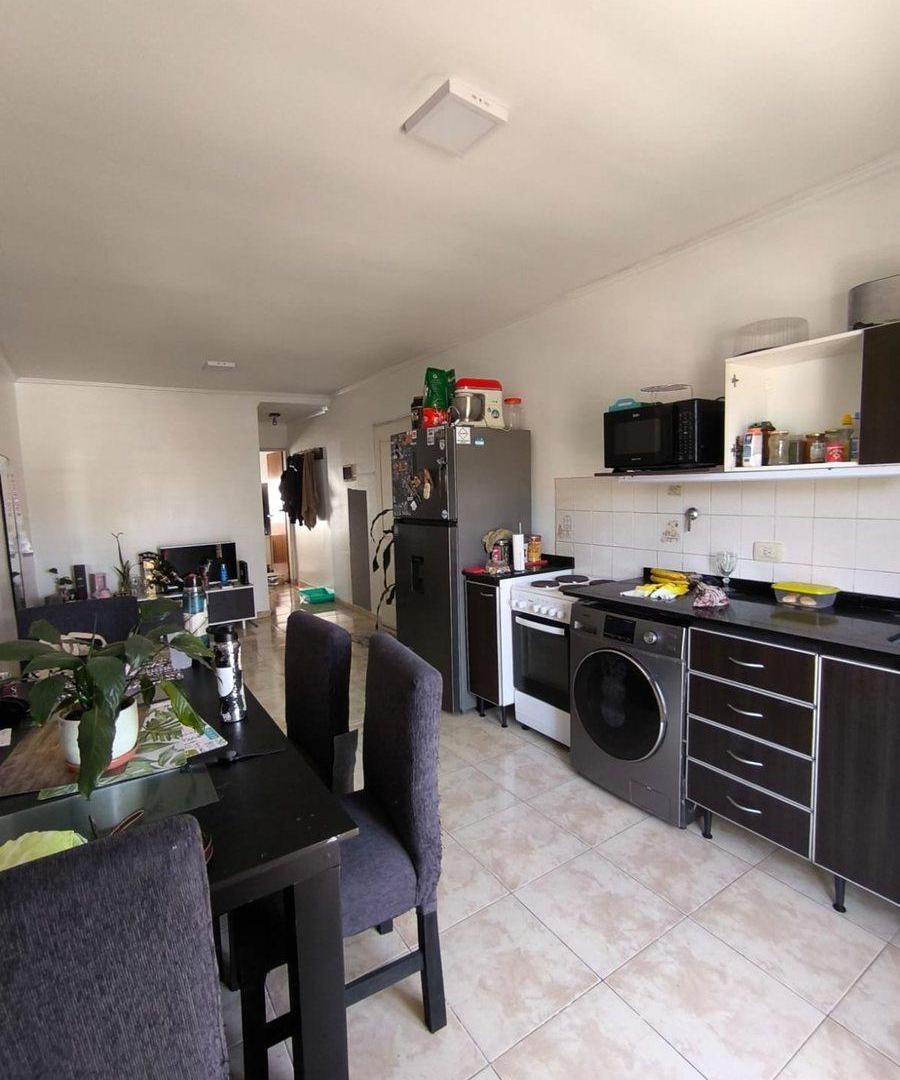 Foto de VENTA DEPARTAMENTO 2 AMBIENTES CON COCHERA, WILDE, imagen 4