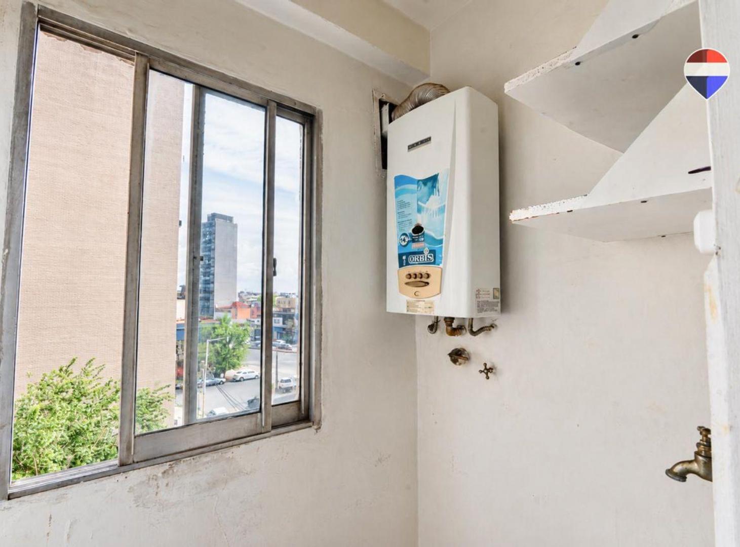 Foto de VENTA DEPTO EN GERLI AVELLANEDA 3 AMB BUEN ESTADO, imagen 5