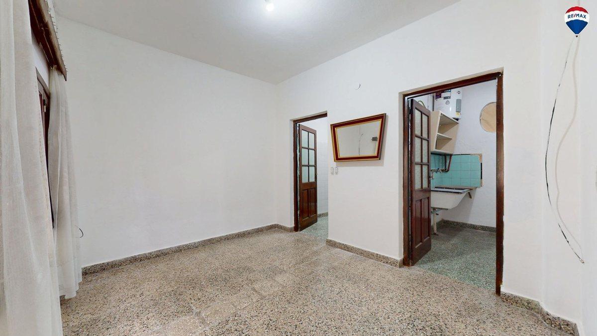 Foto de PH 2 AMBIENTES EN VENTA EN GERLI CON TERRAZA, imagen 3