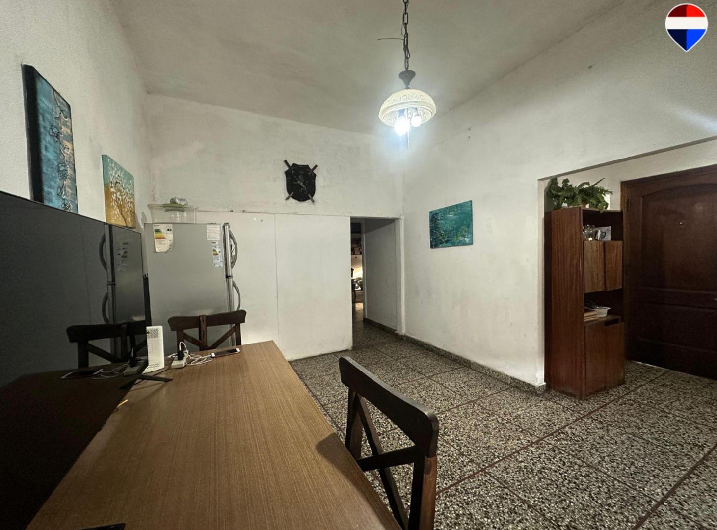 Foto de VENTA PH 5 AMBIENTES COCHERA SARANDI A REFACCIONAR, imagen 4