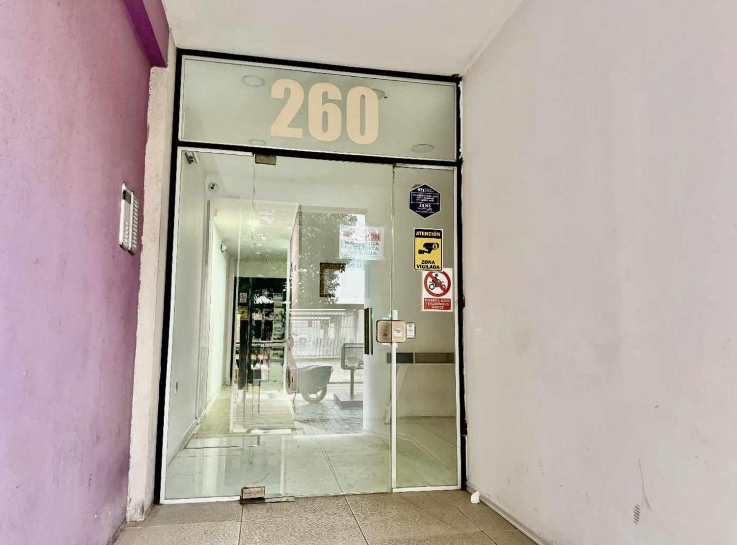 Foto de DEPTO EN VENTA EN AVELLANEDA, imagen 2
