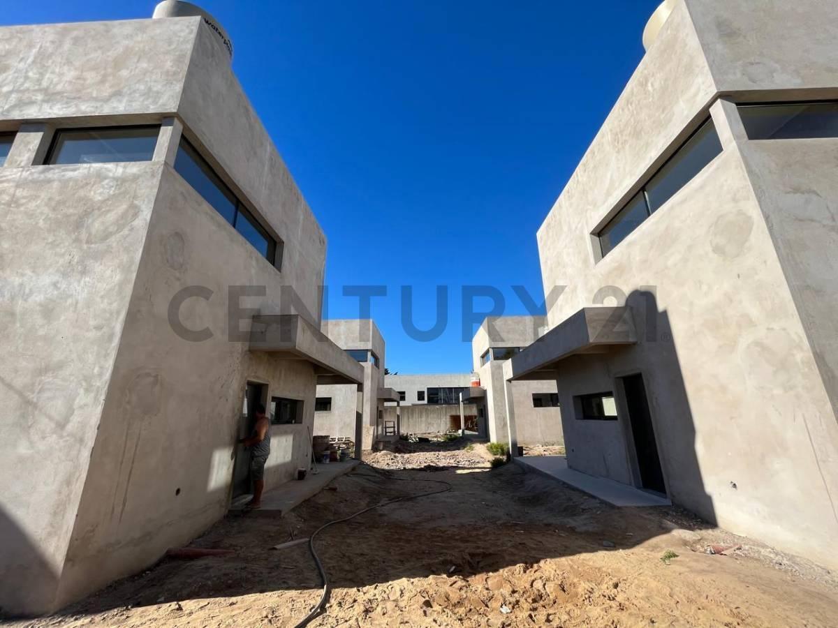 Venta de Casa Tipo Dúplex Complejo, City Bell 2