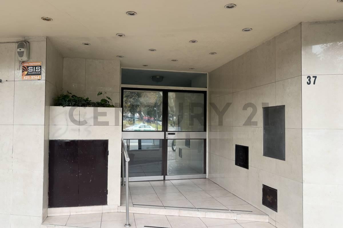 VENDEMOS DEPARTAMENTO DE UN DORMITORIO SOBRE PLAZA ITALIA