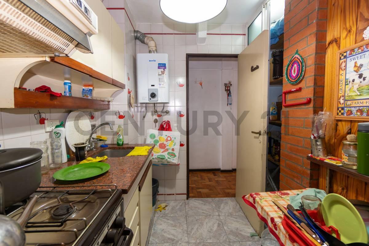 VENDEMOS DEPARTAMENTO DE UN DORMITORIO SOBRE PLAZA ITALIA