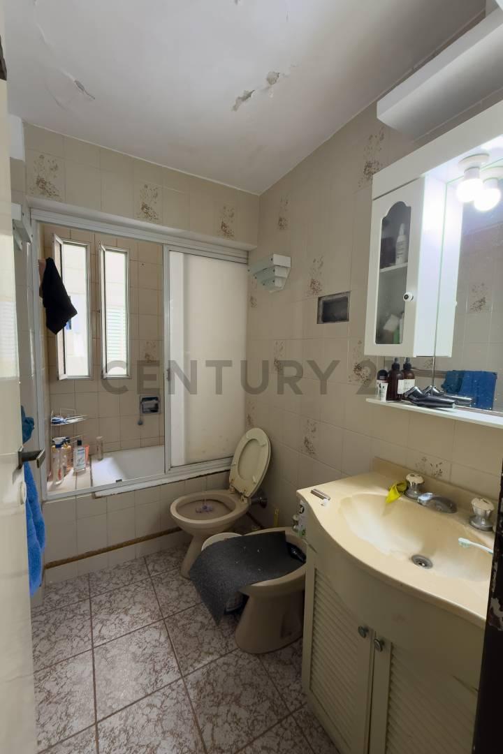 VENDEMOS DEPARTAMENTO DE UN DORMITORIO SOBRE PLAZA ITALIA
