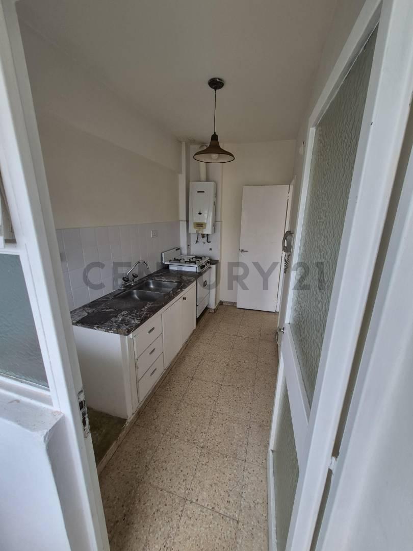 Foto de DEPARTAMENTO EN VENTA DE 1 DORMITORIO EN PLENO CENTRO, imagen 1