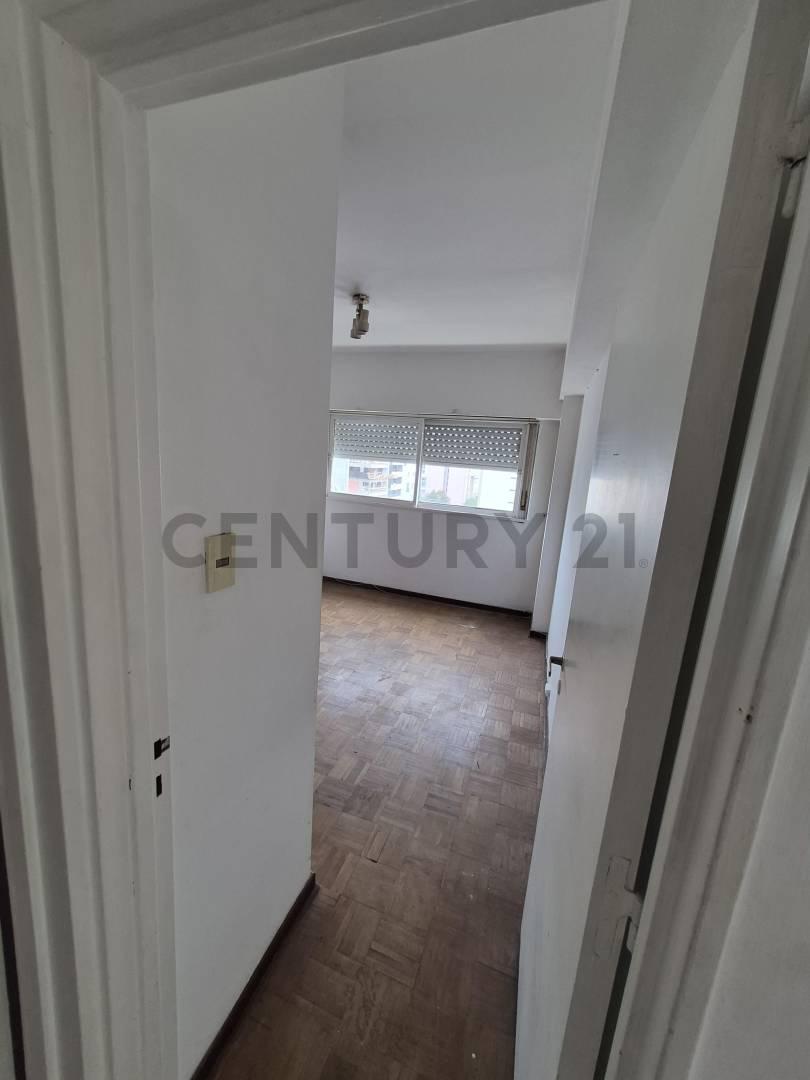 Foto de DEPARTAMENTO EN VENTA DE 1 DORMITORIO EN PLENO CENTRO, imagen 5
