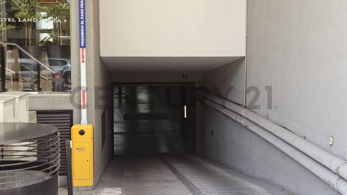 Foto de VENTA DE COCHERA EN EL CENTRO DE LA PLATA, imagen 3