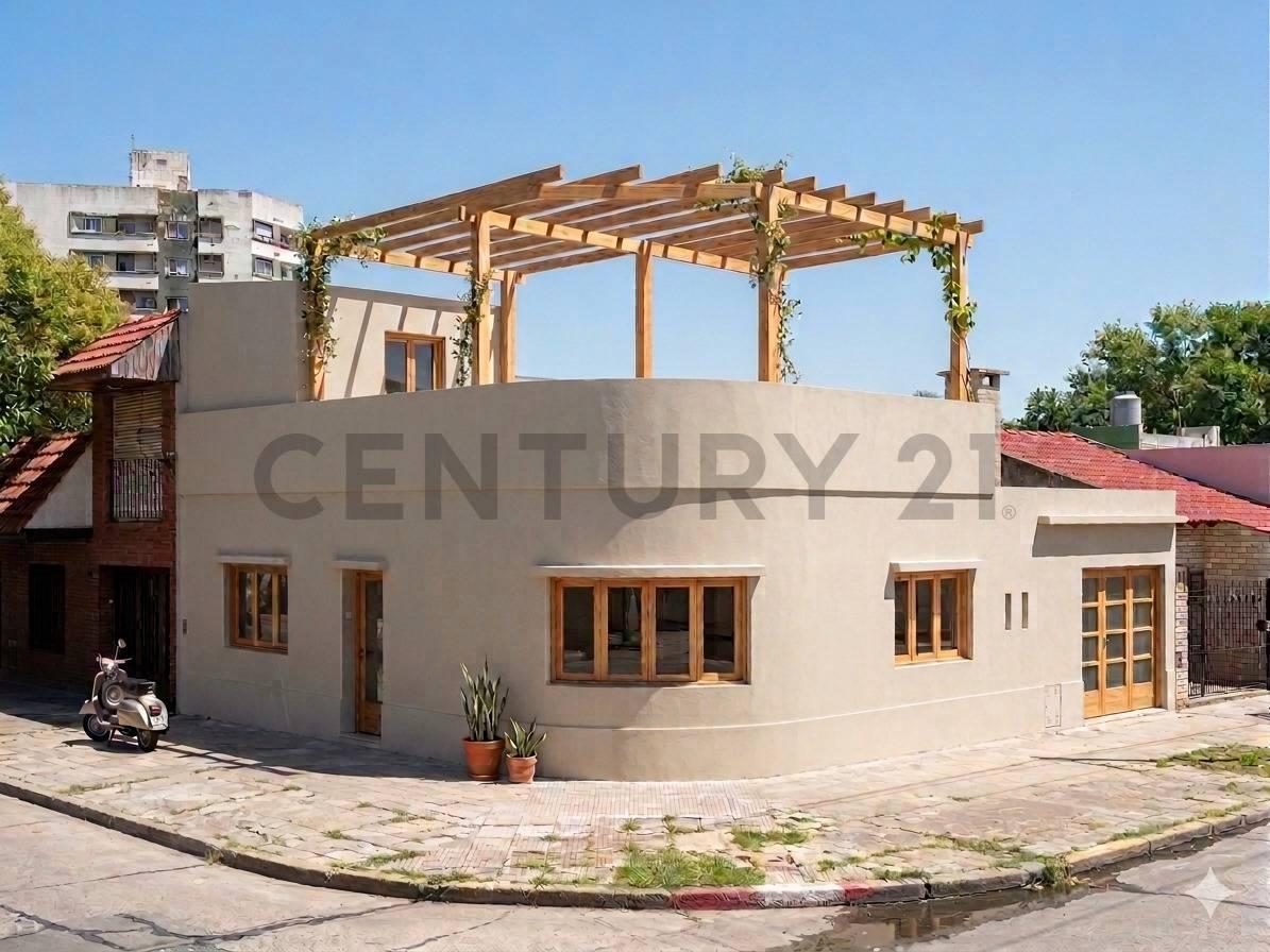 Foto de CASA A LA VENTA EN 67 Y 19. APTA BANCO, imagen 3