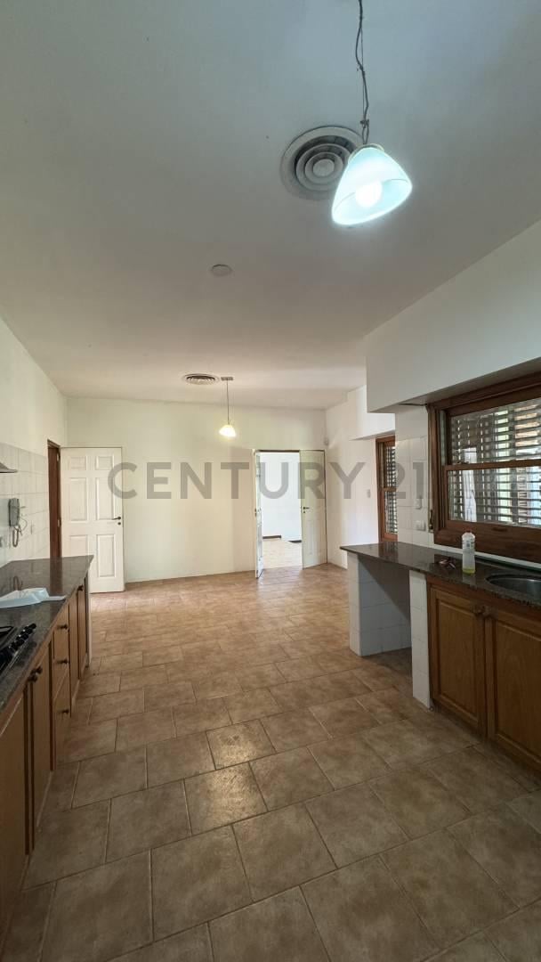 Foto de CASA en VENTA - 4 ambientes- GORINA - La Plata, imagen 1